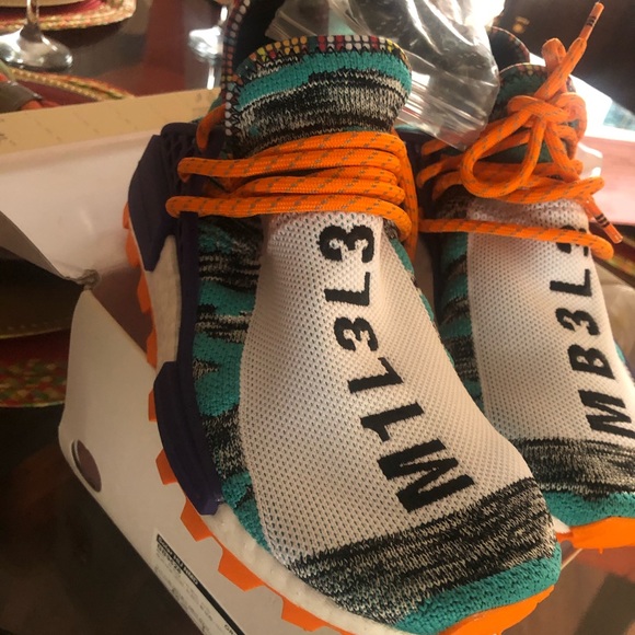 Pharell HMU - Picture 2 of 4